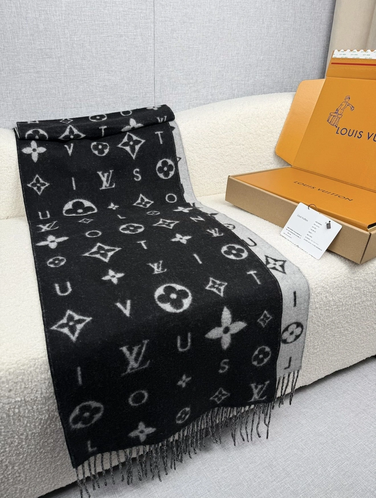HD-- 8V Reykjavik 2.0 Monogram wool 2Colour item:E-S132K2819-2H